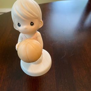 Vintage-The Enseno 1995 precious moment figure